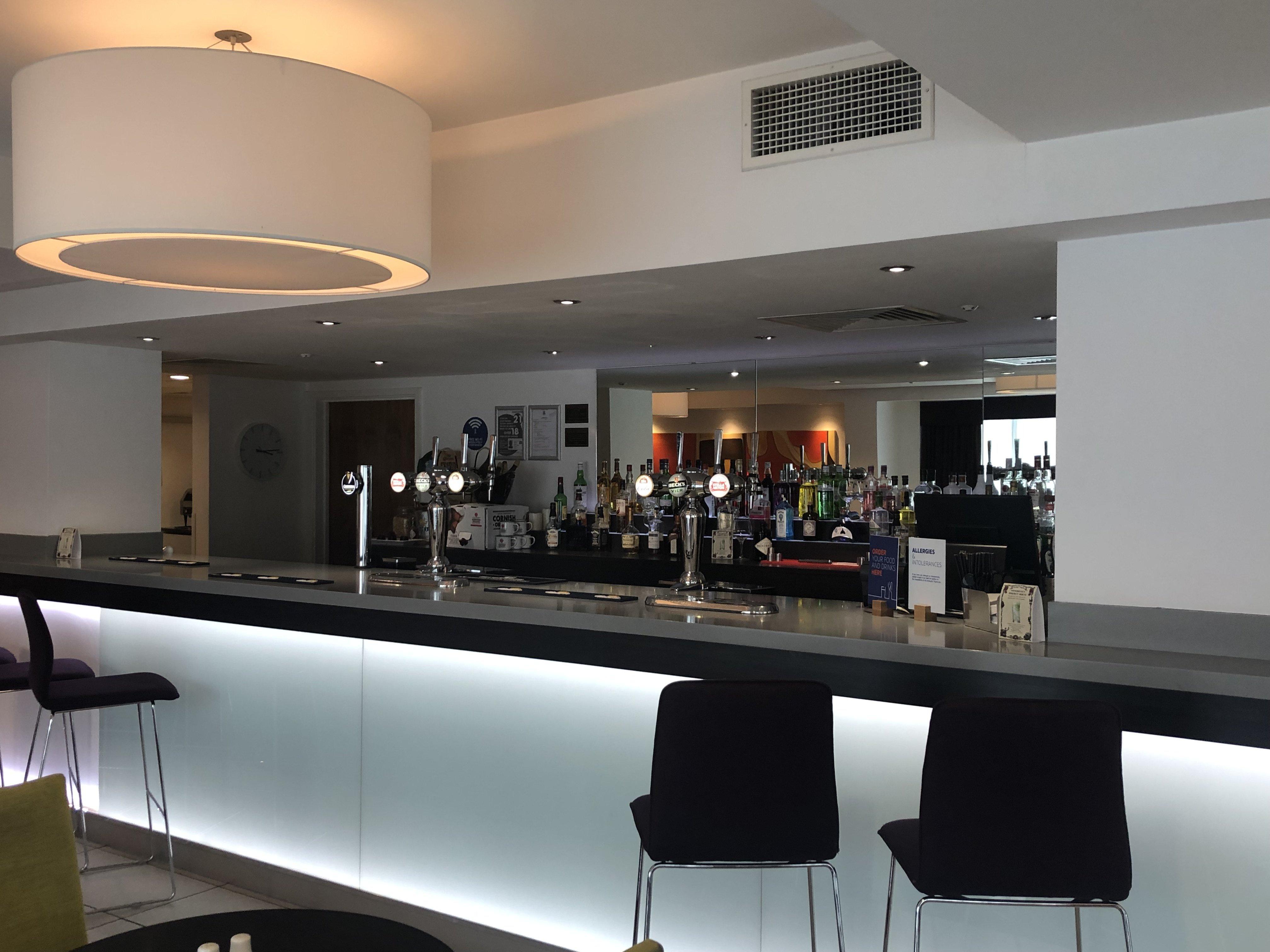 Holiday Inn Express Birmingham South A45, An Ihg Hotel Exterior photo