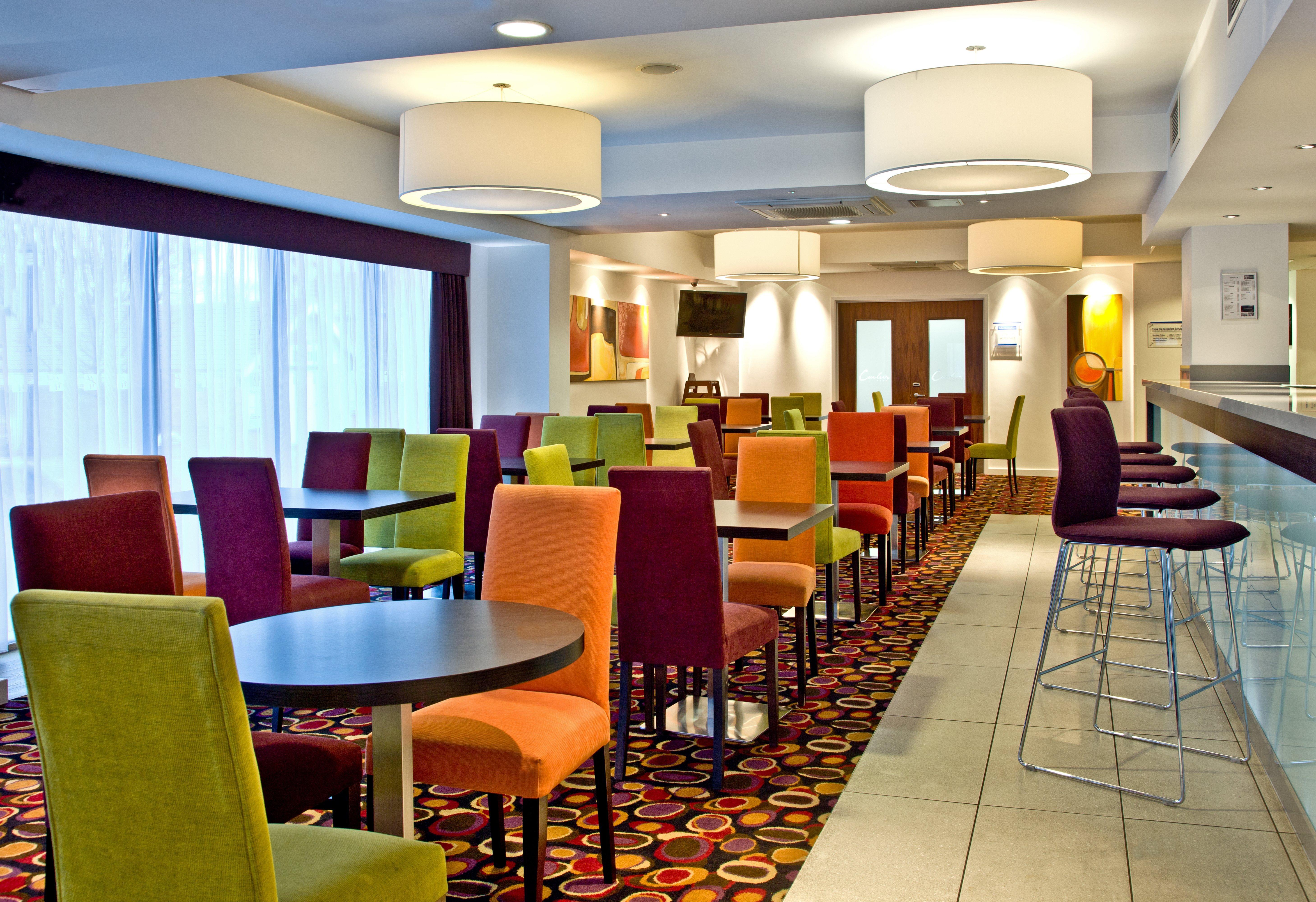 Holiday Inn Express Birmingham South A45, An Ihg Hotel Exterior photo