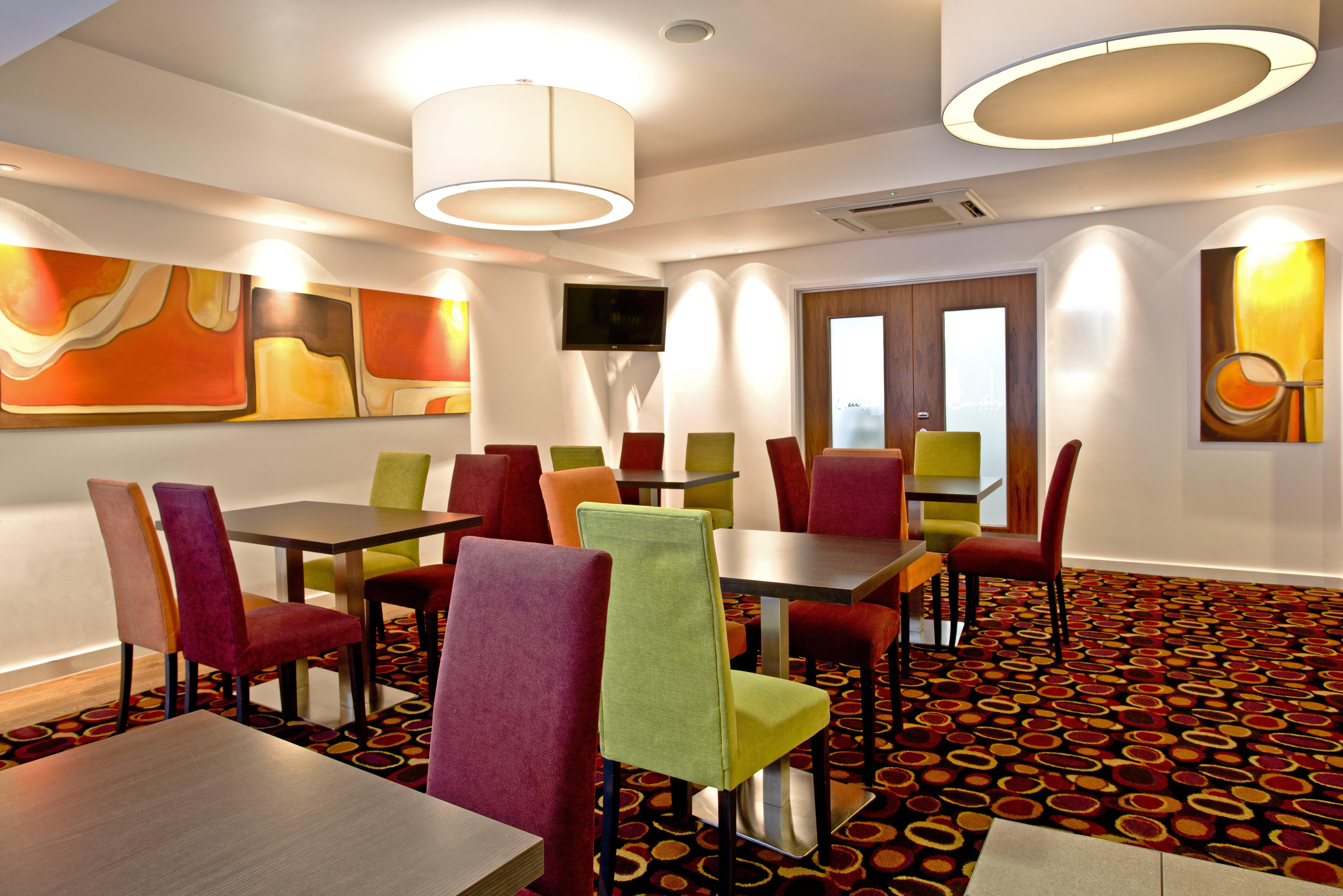 Holiday Inn Express Birmingham South A45, An Ihg Hotel Exterior photo
