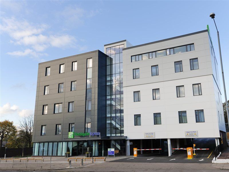 Holiday Inn Express Birmingham South A45, An Ihg Hotel Exterior photo